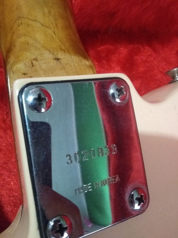 Epiphone T 310 com Seymour Duncan - Foto 5
