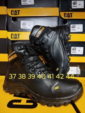 Bota Caterpillar Masculina Cano Longo em Couro - Preto