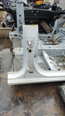 Coluna T HB20 2012 lado direito