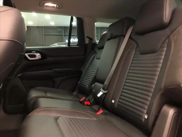 JEEP COMMANDER 1.3 T270 Turbo Limited