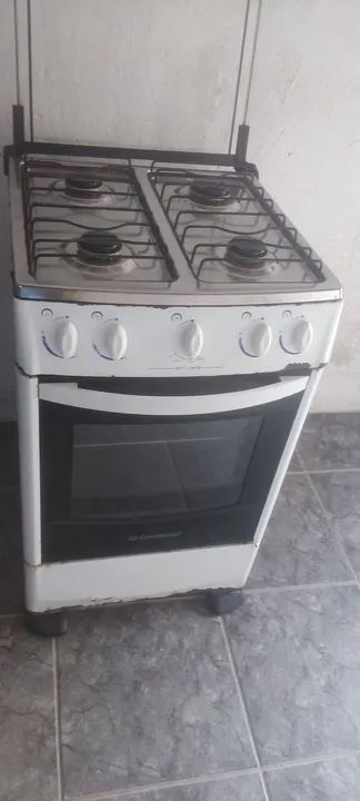 Fogão 4 bocas usado