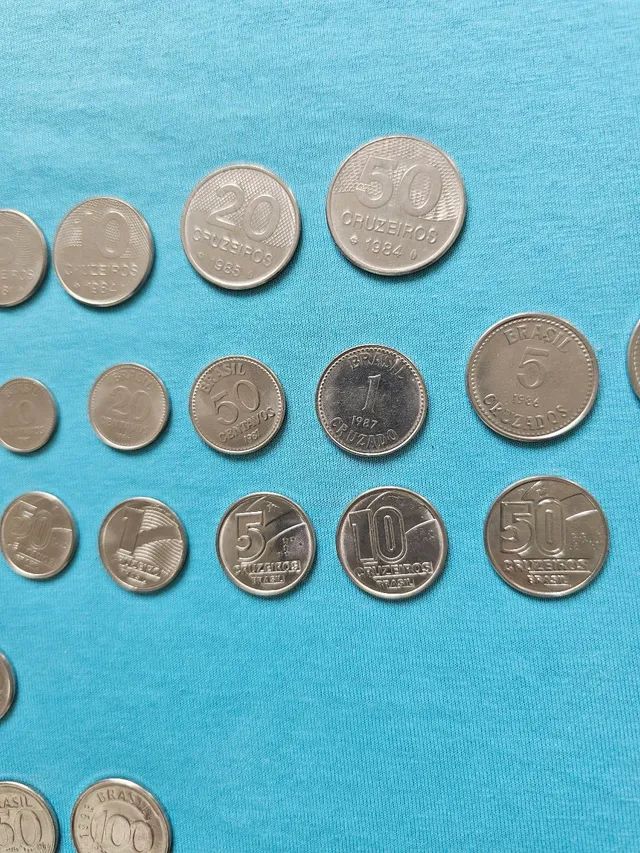 Moedas antigas década de 80 e 90 coleção estado de novas - Foto 5