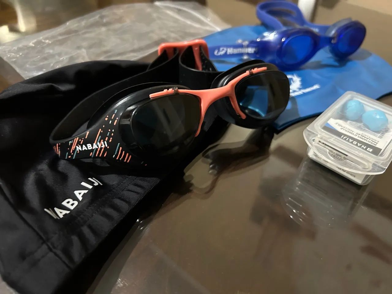 Kit de Natação - Óculos, Toucas e Protetores de Ouvido - Foto 4