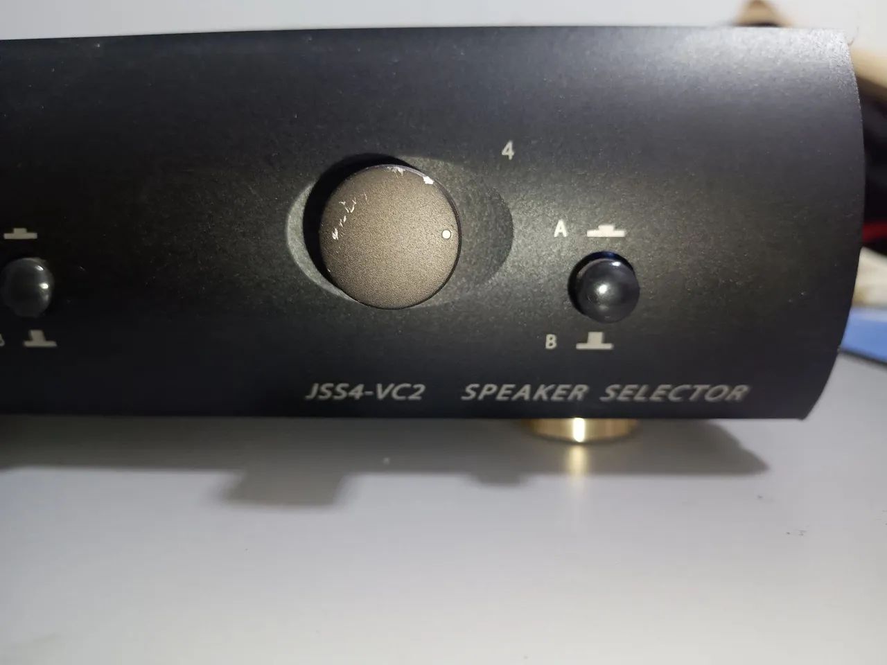 Jamo ISS-4/ICE Speaker Selector - Usado - Foto 2