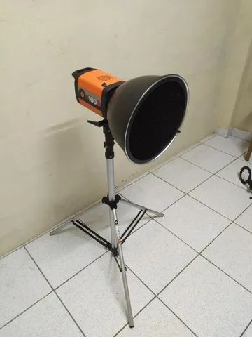 Kit Flash + Modificadores + Tripé MAKO para estúdio. - Foto 2