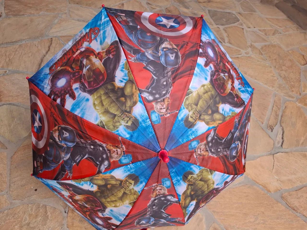 Guarda chuva infantil.