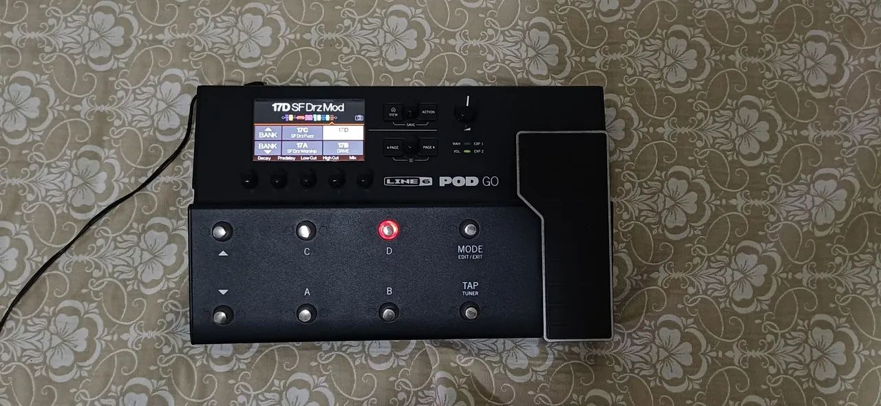 PEDALEIRA LINE 6 POD GO - Instrumentos musicais - Santa Bárbara