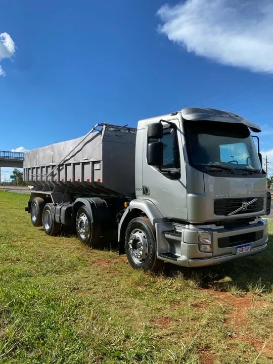 Volvo vm 260 basculante 4º eixo 