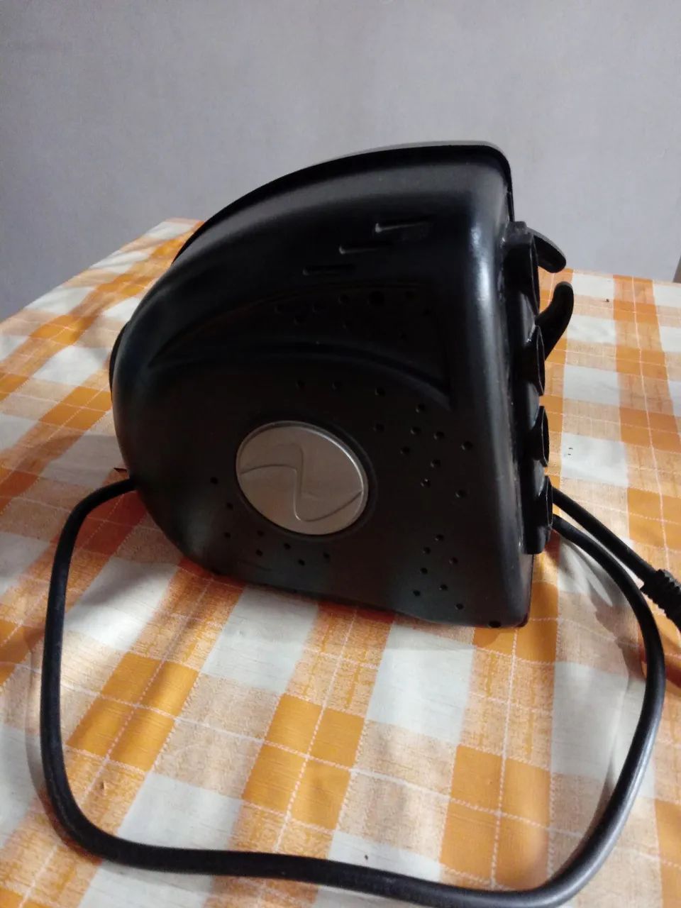 Estabilizador de energia 127 V - Foto 2