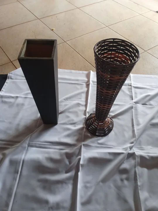 02 vasos  -  tudo por 50