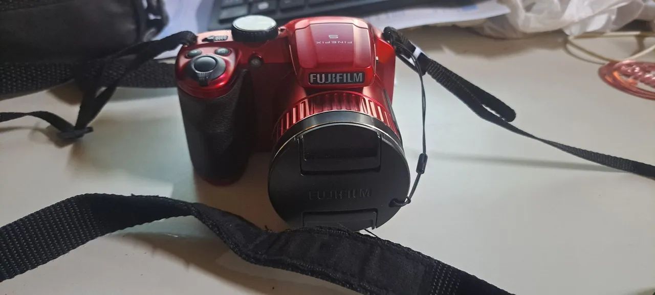 Fujifilm Digital Camera S4800, 16 MP