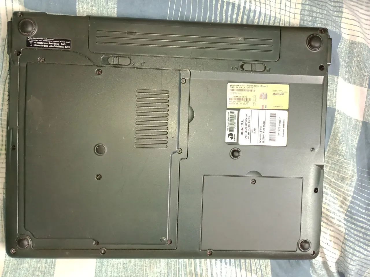 Notebook Itautec  - Foto 2