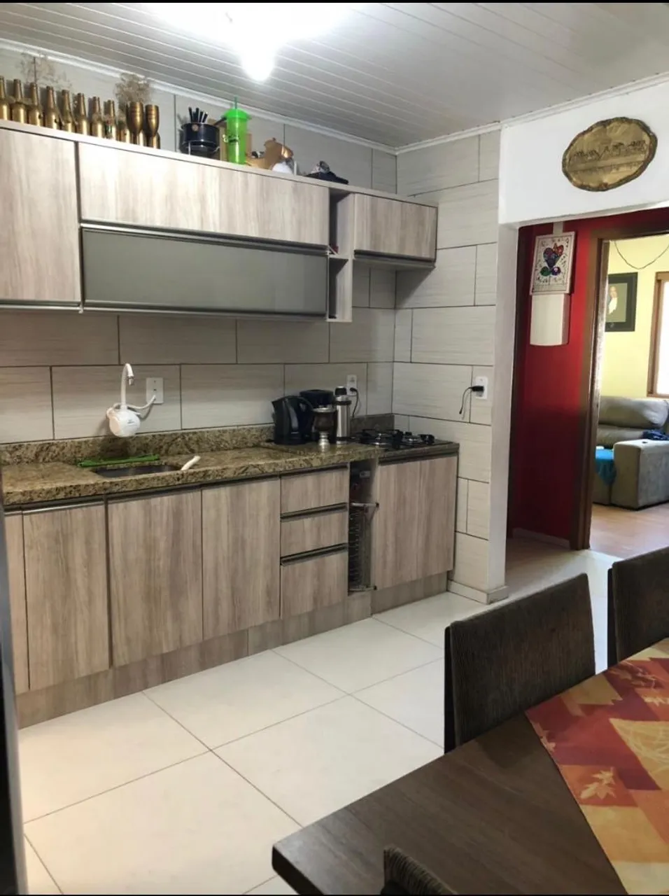Casa esquina - bem localizada