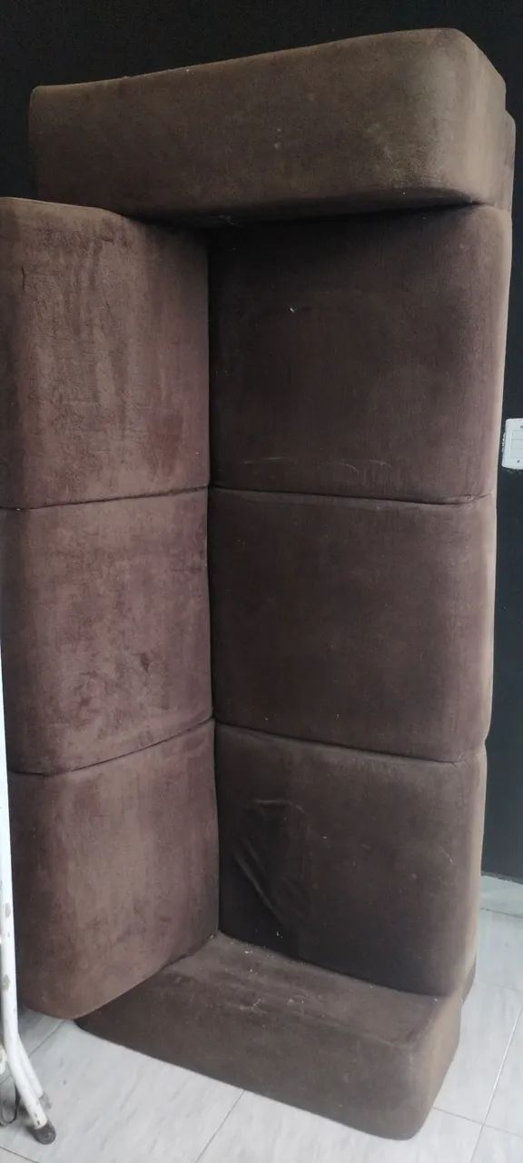 Sofá dois lugares65562845722755120