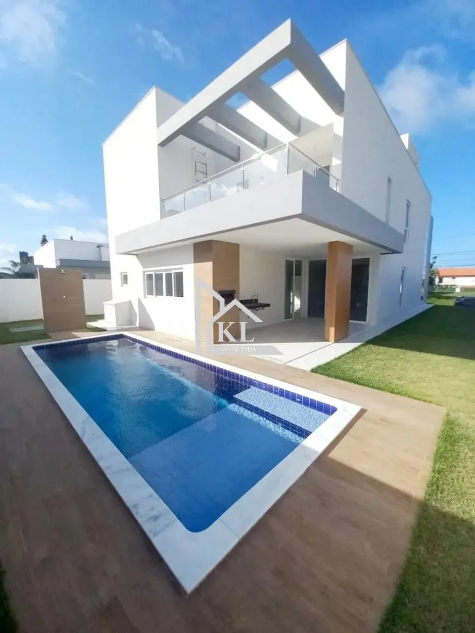 Alto Padrão Duplex - 5 Suítes com Closet -Sombra - 344M2- Ventilada - Alphaville