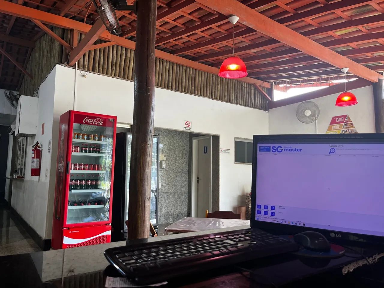 Vendo restaurante com linda área verde - Foto 3