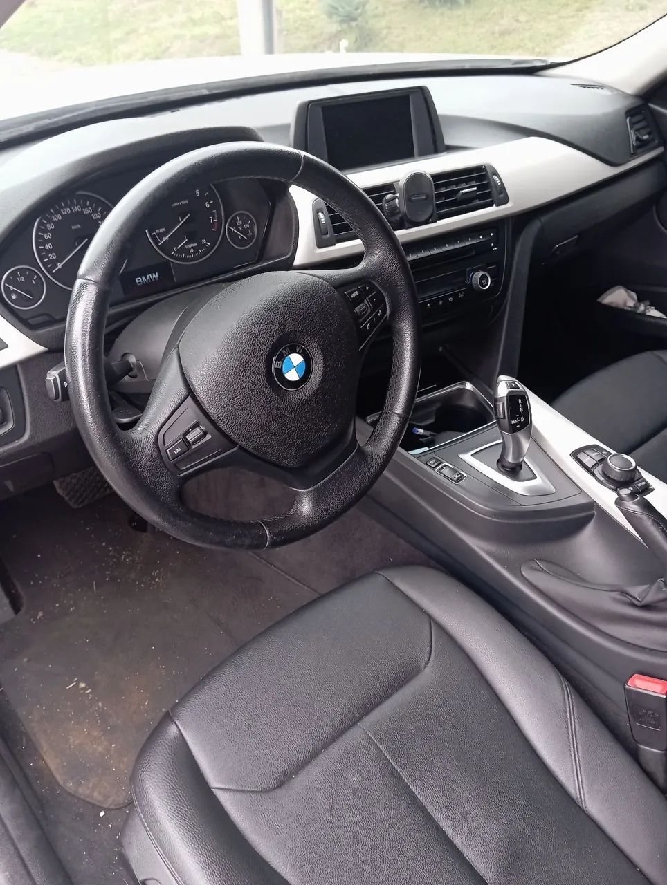 BMW 320 i - Foto 5