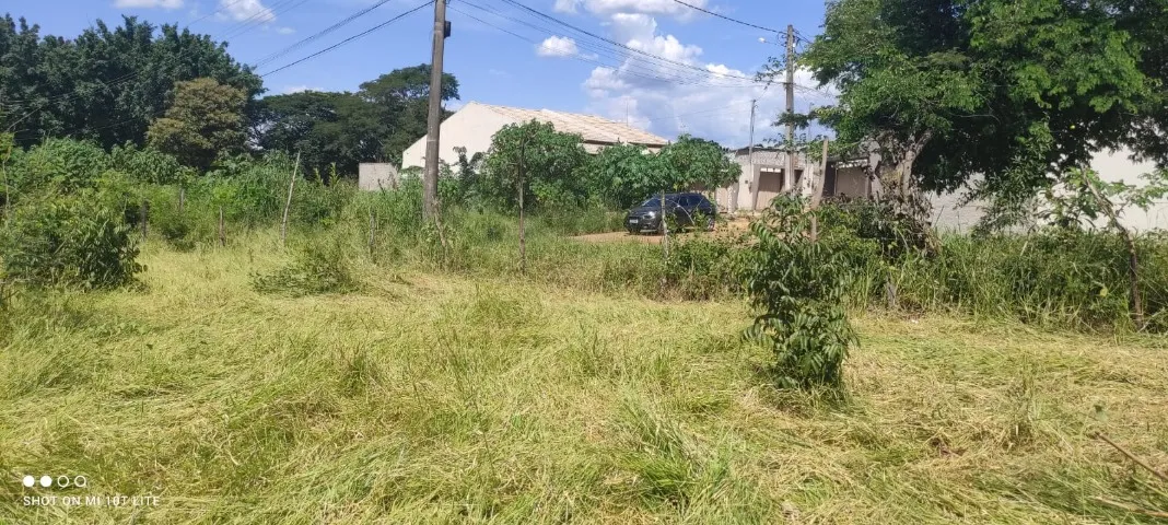 URGENTE Vendo troco terreno(chácara) 2.080m² escriturada - construir Minha casa vida