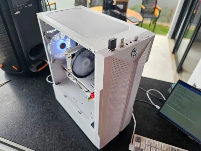 PC Gamer Intel Xeon E5 2650 V3 16gb Ddr4 Rx 580 8gb Mougol Ssd Nvme 128gb 500w - Foto 5