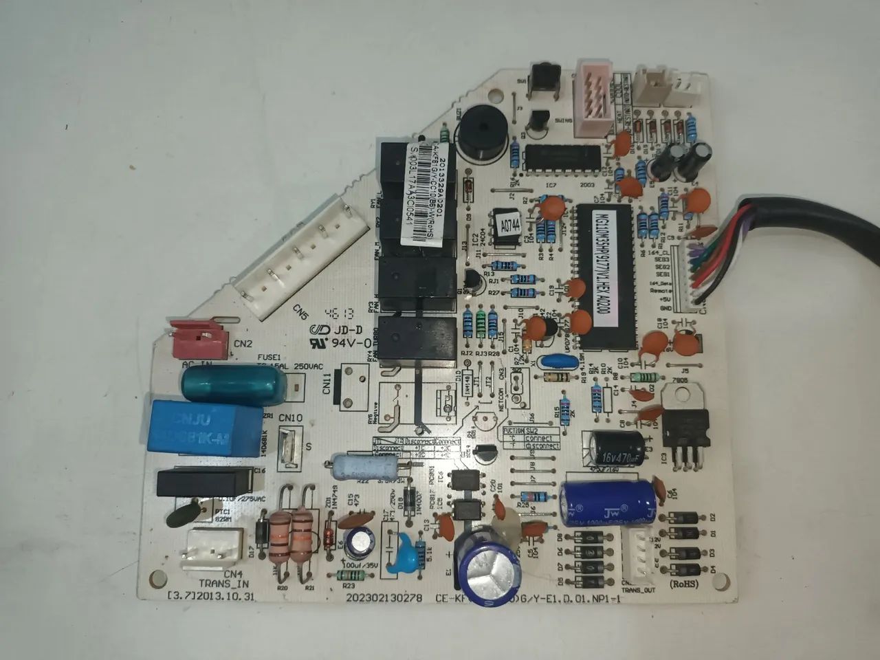 PLACA AR-CONDICIONADO (202302130278) - Midea