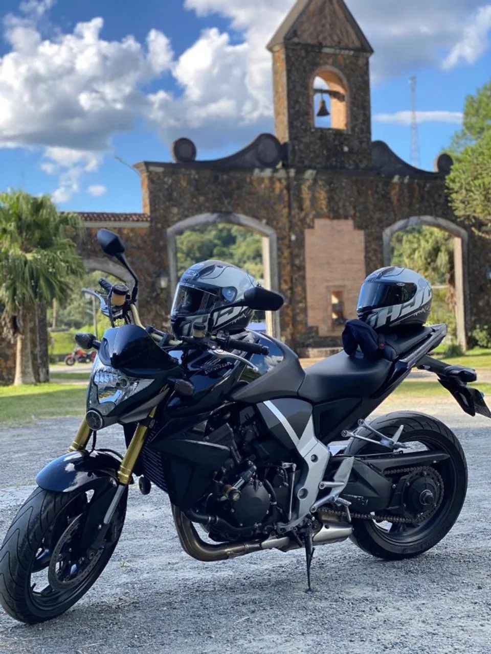 HONDA CB 1000R NAKED IMPECÁVEL! - Foto 2