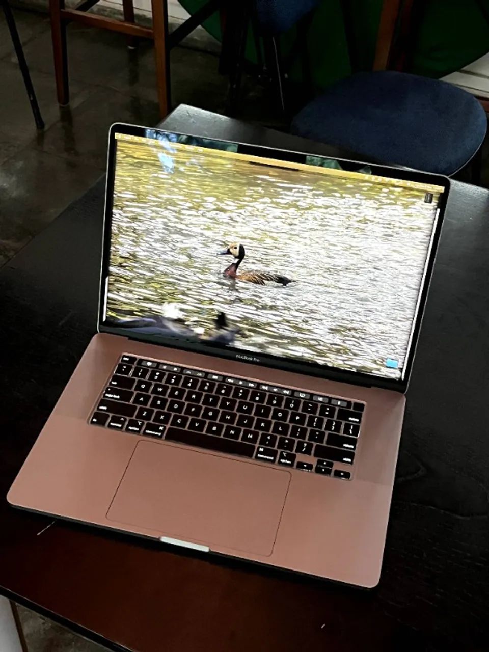 Macbook Pro Retina Display 16 polegadas Cinza Grafite em perfeito estado SSD 500GB - Foto 4
