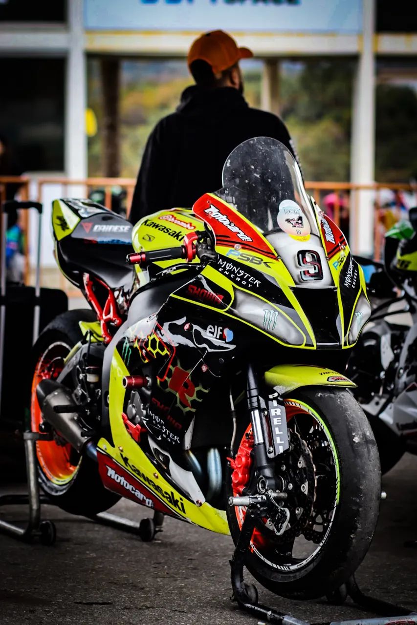 Kawasaki 1000 2014 - 1458136393 | OLX