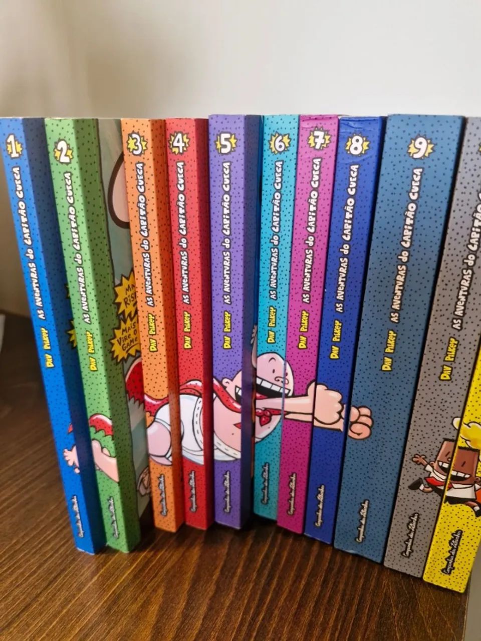 Coleção de Livros Capitão Cueca - Volumes 1 ao 11 - Dav Pilkev - Foto 2
