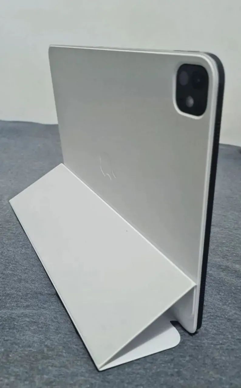 Smart Folio Cover iPad Pro M4/M5 13 Original Branca c/ Caixa - Foto 5