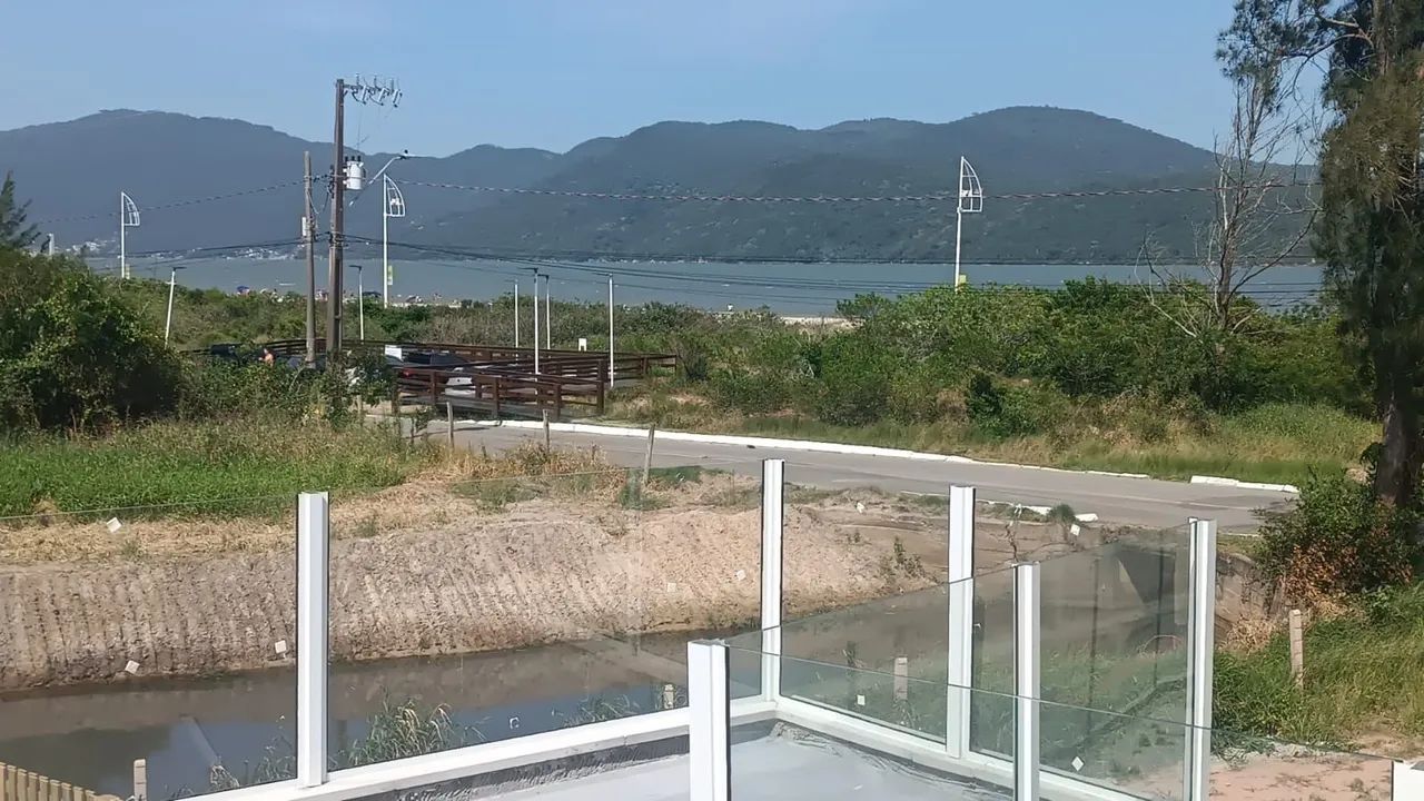 CASA  BEIRA MAR PRAIA DO SONHO 