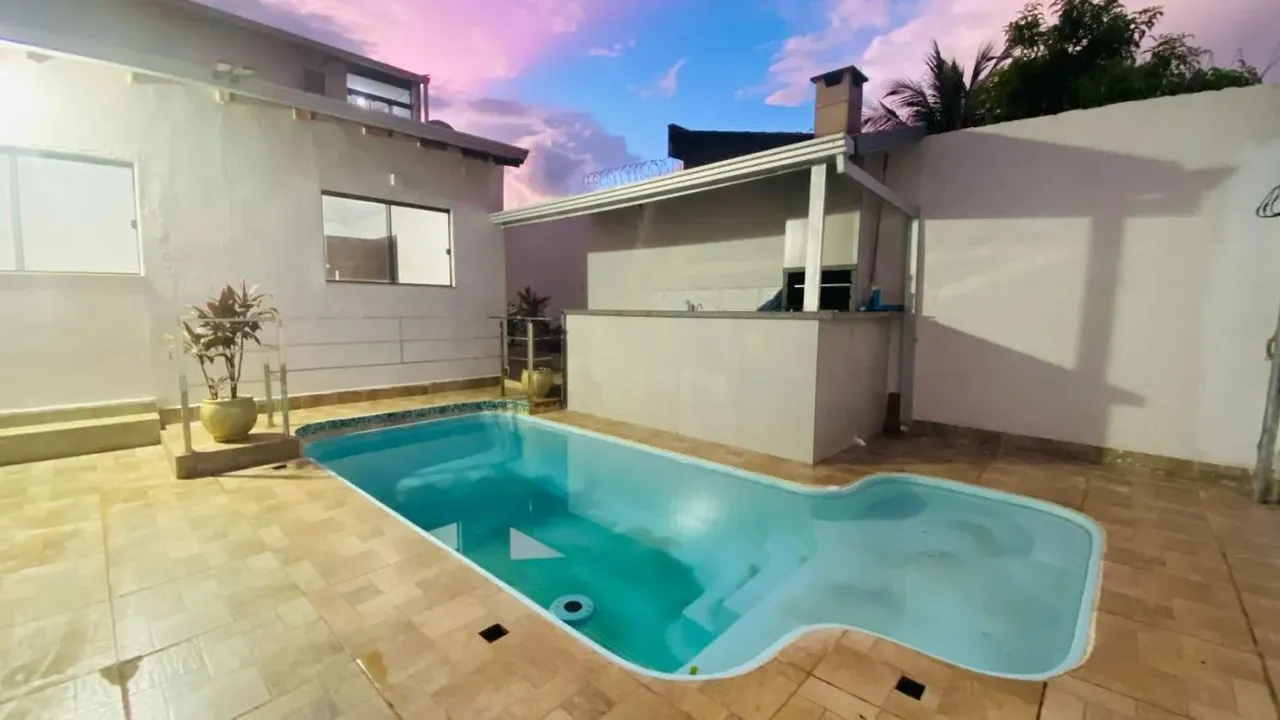 Sobrado para Locação em Campo Grande, Jardim Veraneio, 3 dormitórios, 3 suítes, 2 banheiro