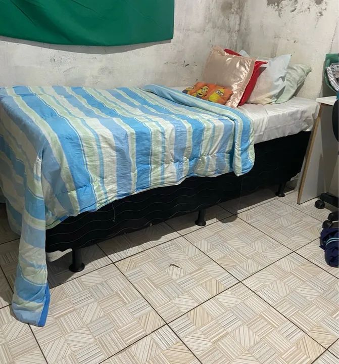 Cama box de solteiro/ com colchão  - Foto 2