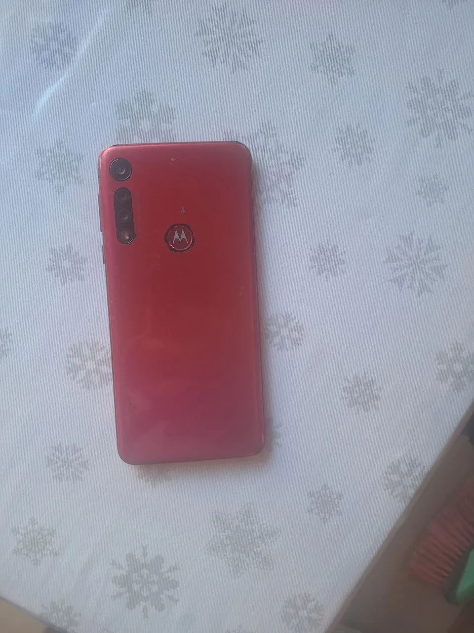 Motorola G8 play