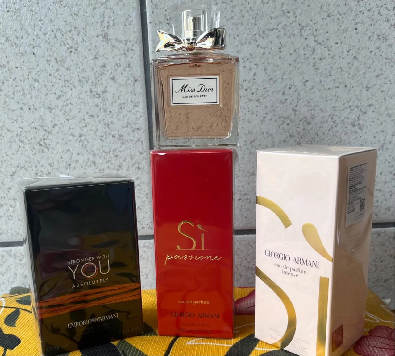 Perfume 212 VIP Black Elixir Carolina Herrera 100ml - Foto 5