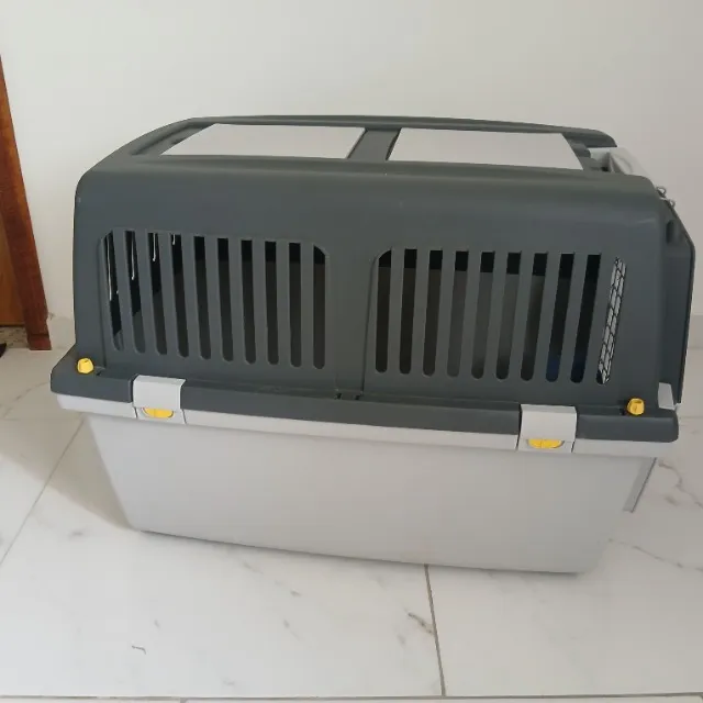 Caixa de transporte para cães pequenos ou gatos para viagem aérea 