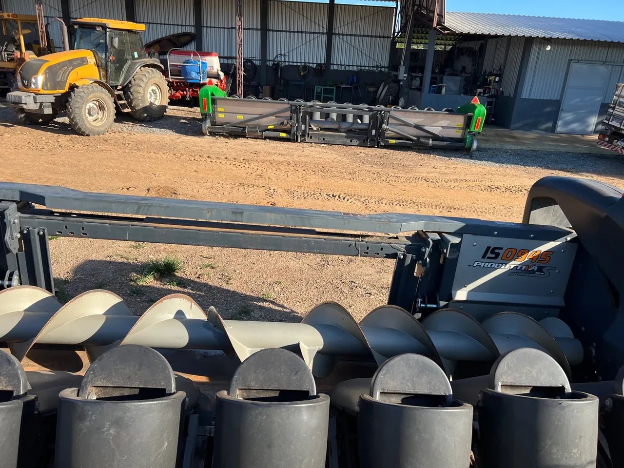 Vendo plataforma de corte milho Gts 9 linha ano 2020 valor 90.000  - Foto 4