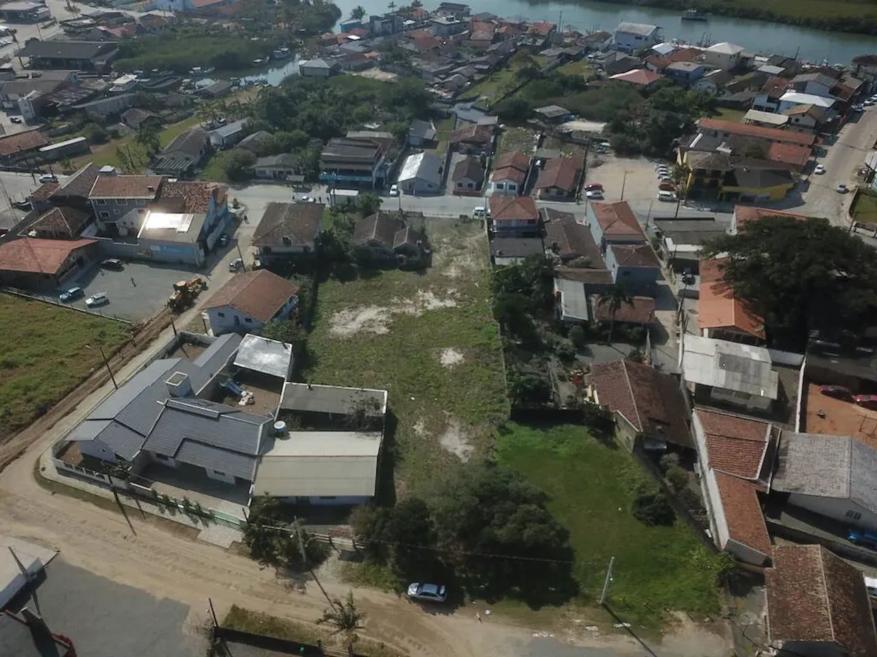 Terreno Comercial com AT 2.572,12m², â venda em Bal. Barra do Sul - Centro - Foto 4