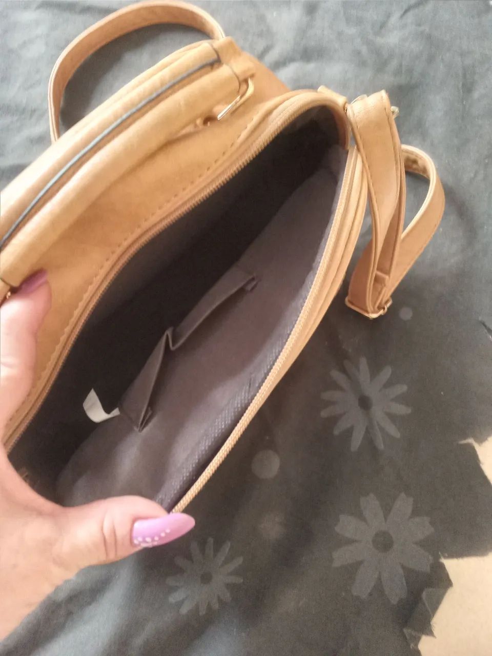 Por  50  -  Bolsa Feminina  - Foto 3