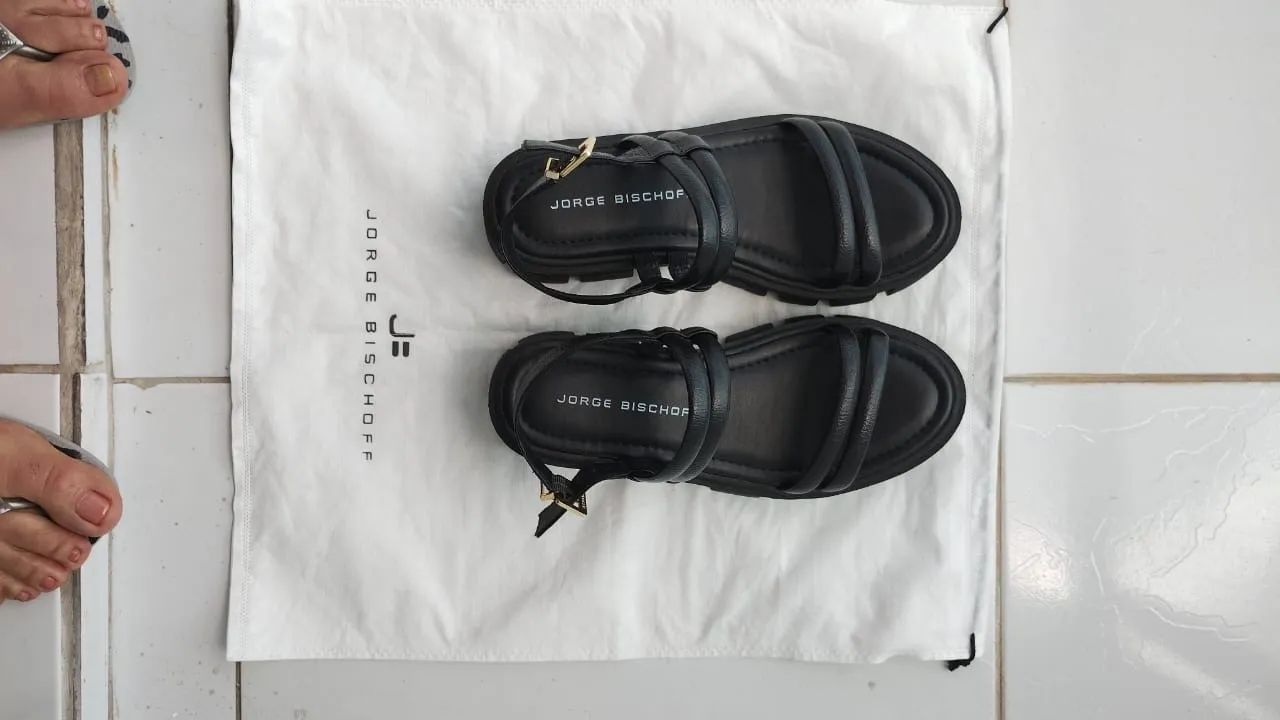 Sandálias Jorge Bischoff Preta  - Foto 5