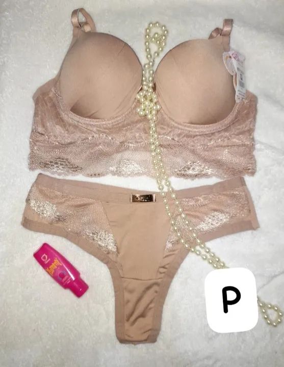 Conjunto de lingerie renda bege