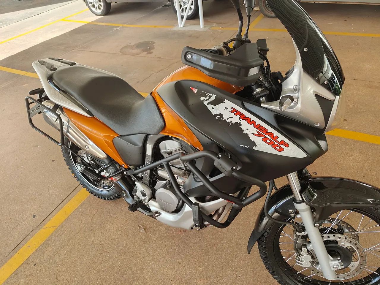 VENDO OU TROCO POR CARRO OU MOTO!