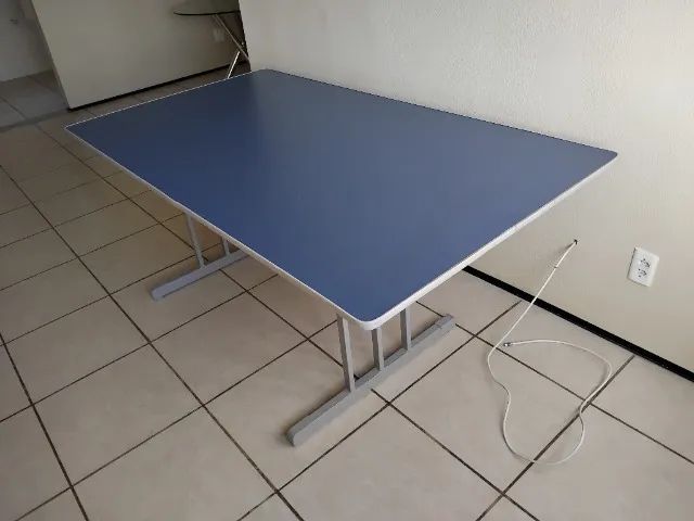Mesa de Reunião de Madeira Muito Conservada! - Foto 2