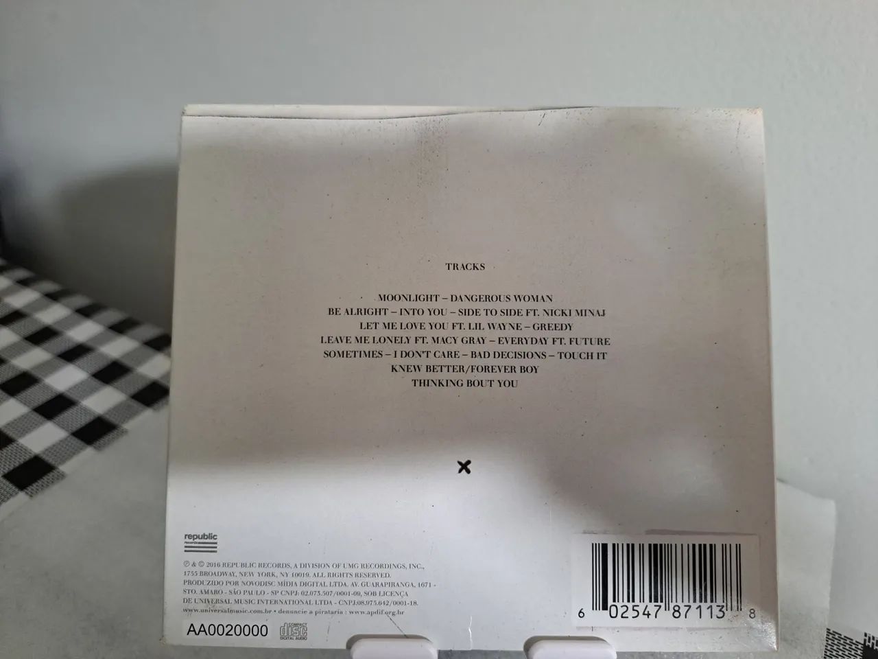 CD ARIANA GRANDE DANGEROUS WOMAN - Foto 4