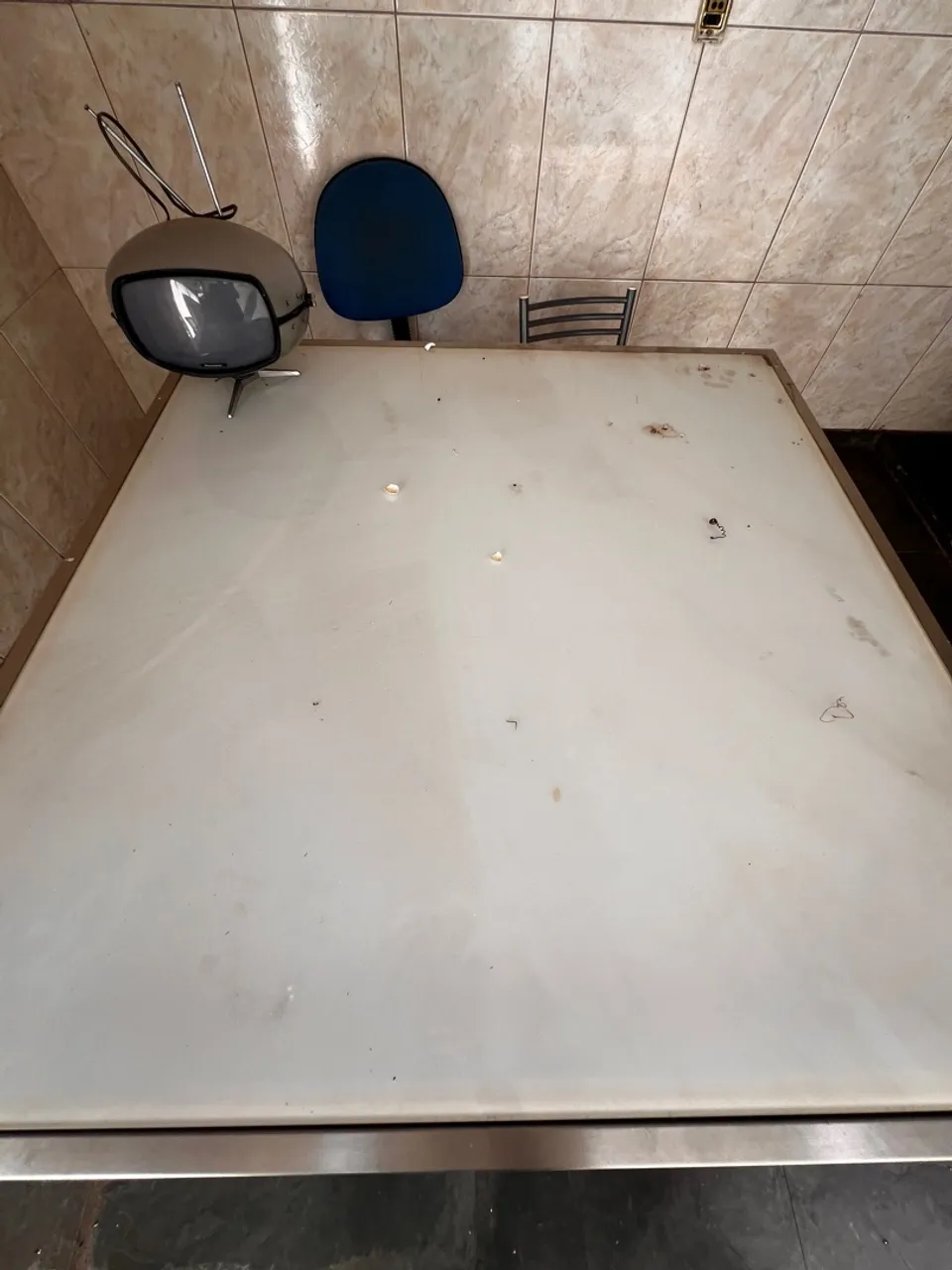 Mesa grande de vidro
