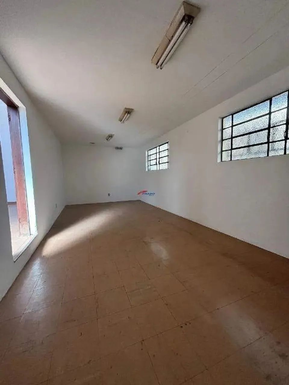 Excelente localização galpão com 280m - Foto 4