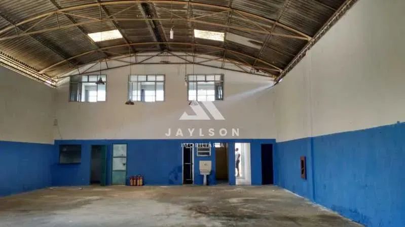 Galpão : / Comercial / Olaria