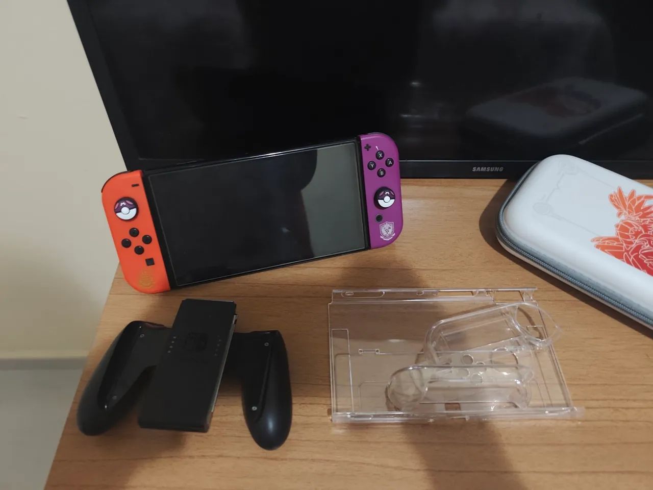 Nintendo switch OLED edição limitada Scarlet e Violet  - Foto 2