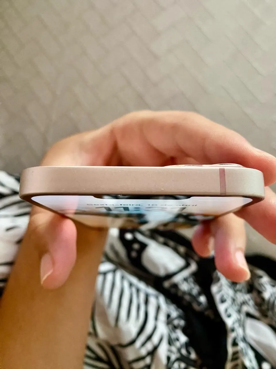 iPhone 13 normal