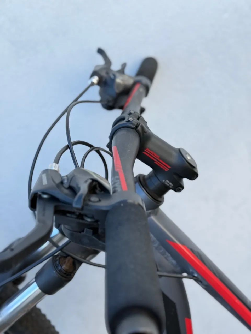 Bicicleta MTB Aro 29 Groove HYPE 10 21V  - Foto 5