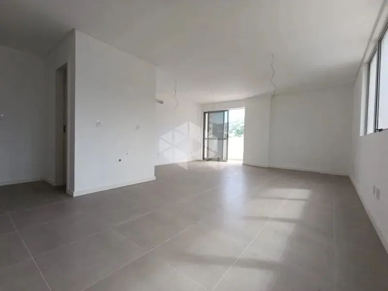 Sala Comercial de 45 m² no Saco dos Limões: Garagem Privativa e Ótima Localização. - Foto 5